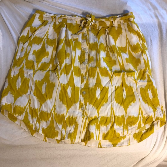 LOFT marigold, stretch waist skirt - Picture 3 of 9